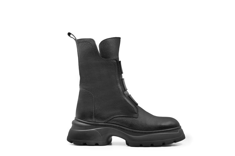 نیم‌بوت زنانه دومنیک با طراحی زیپ‌دار و زیره پلی‌اورتان نمای نیم‌رخ