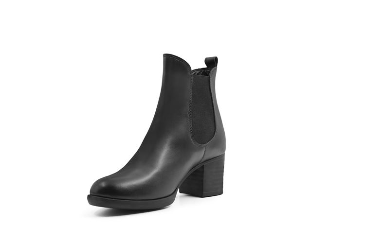 تصویر نیم‌بوت زنانه لوانته بهشتیان – نمای سه رخ 