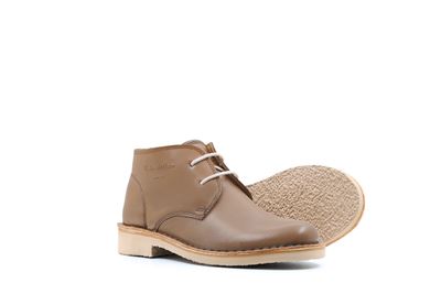 نمای سه رخ ملیکا اشبالت بهشتیان با طراحی کژوال