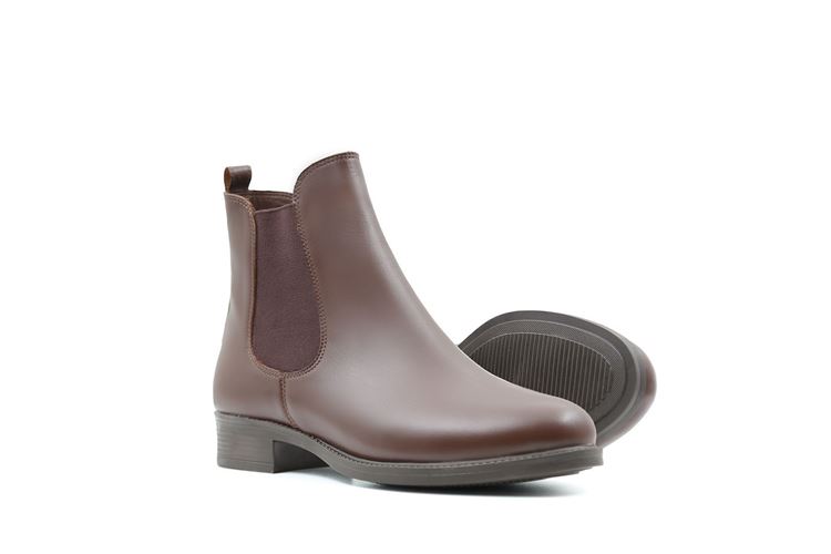 تصویر نیم بوت زنانه مدل گوزل بهشتیان – نمای سه رخ