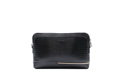 نمای جلوی کیف چرم طبیعی بهشتیان کد 1193 با طراحی ساده و رسمی