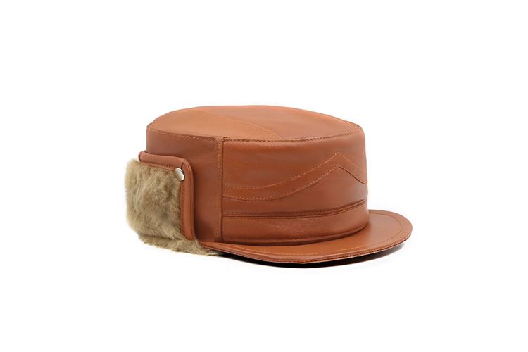 نمای سه رخ کلاه پهلوی بهشتیان 