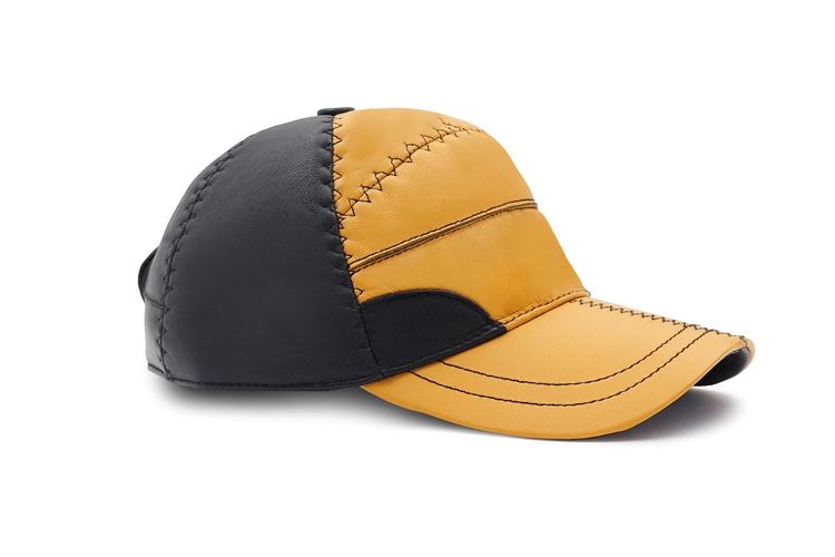 کلاه نقابدار میلانو بهشتیان نمای سه رخ	