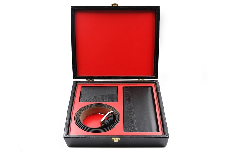 هدیه مردانه – ست چرمی مدل صدرا بهشتیان