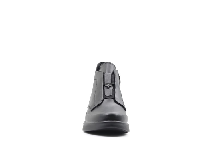 نمای روبه رو کفش زنانه لژدار بهشتیان کد 0026