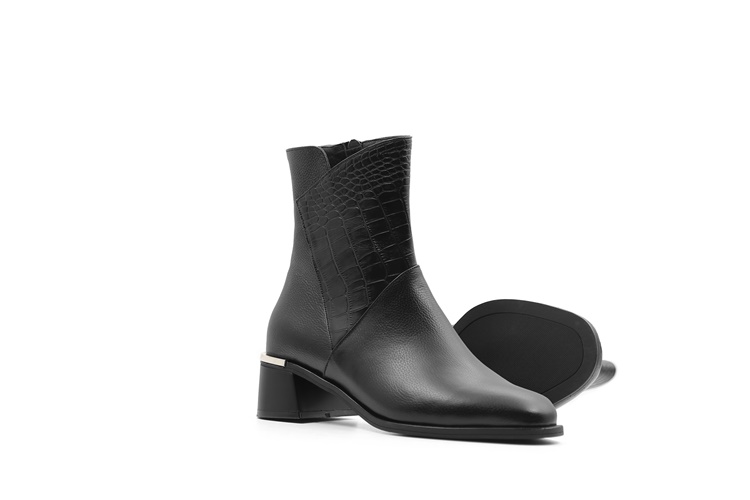 نیم بوت زنانه بهشتیان کد 0034 نمای سه رخ