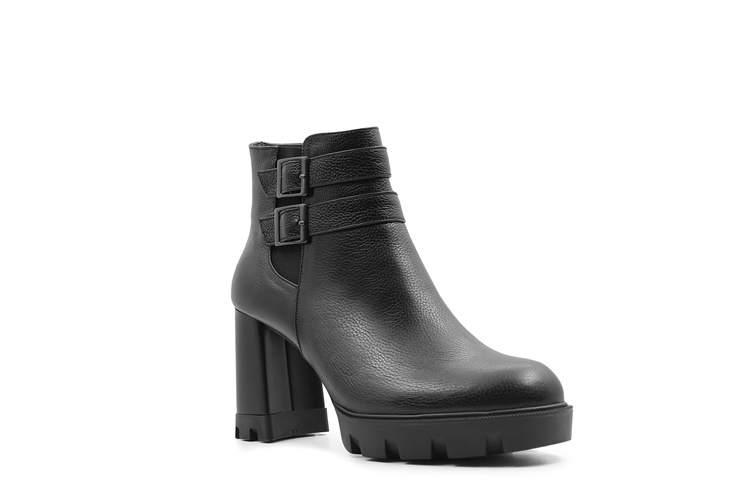 نیم بوت زنانه بهشتیان کد 0035 نمای سه رخ پاشنه پهن