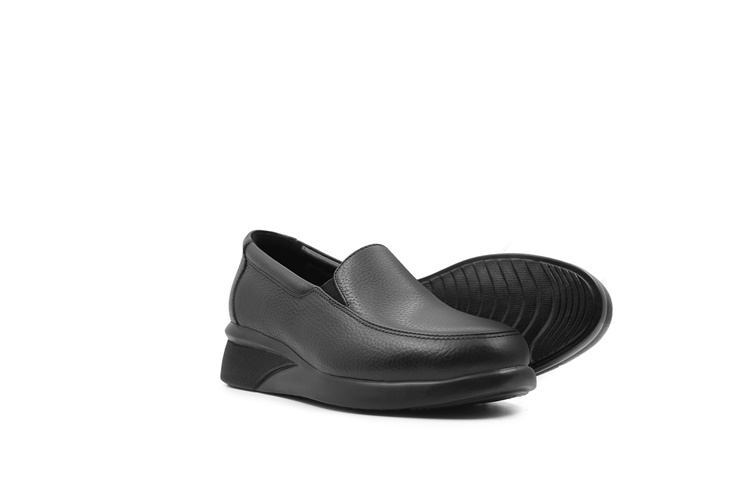 کفش زنانه بهشتیان مدل مدورا نمای سه رخ