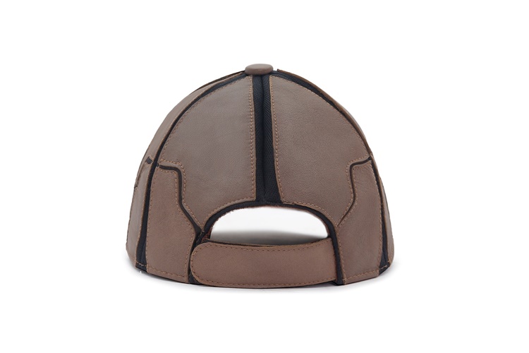 نمای پشت کلاه نقاب‌دار بهشتیان مدل لدورا با بند تنظیم	